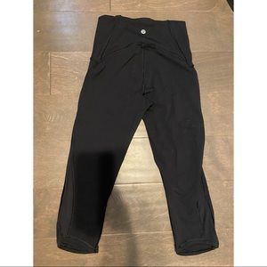 Lululemon cropped leggings